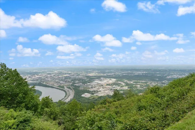 $649,000 | 307 Park Road, Lookout Mountain, TN 37350