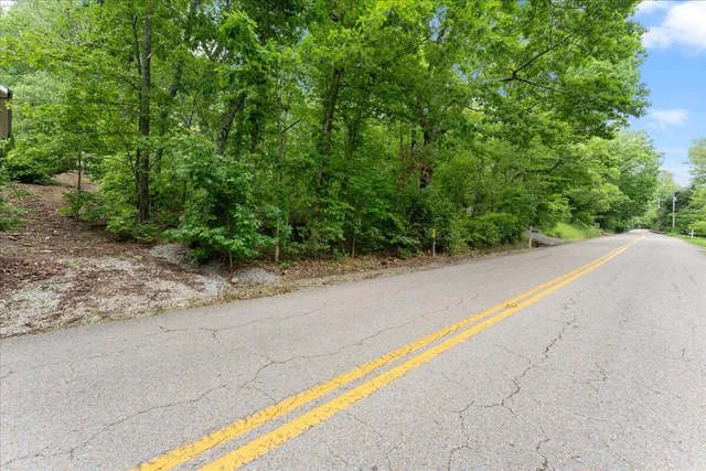 $649,000 | 307 Park Road, Lookout Mountain, TN 37350