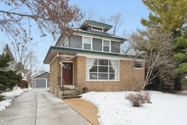 $630,000 | 369 Addison Road, Riverside, IL 60546