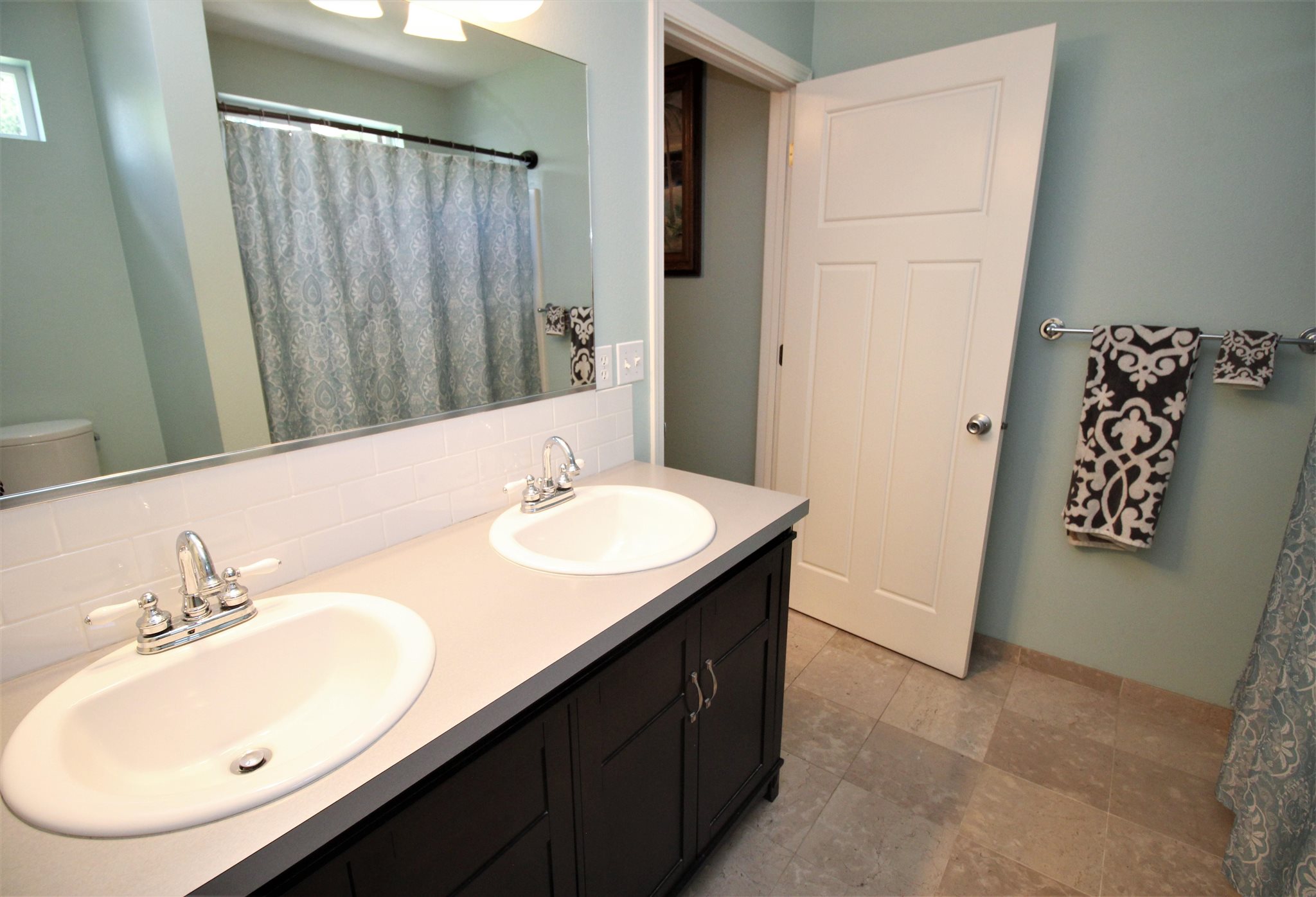 2315 South Adams Road Spokane Valley, WA 99037 - Photo 18 of 34