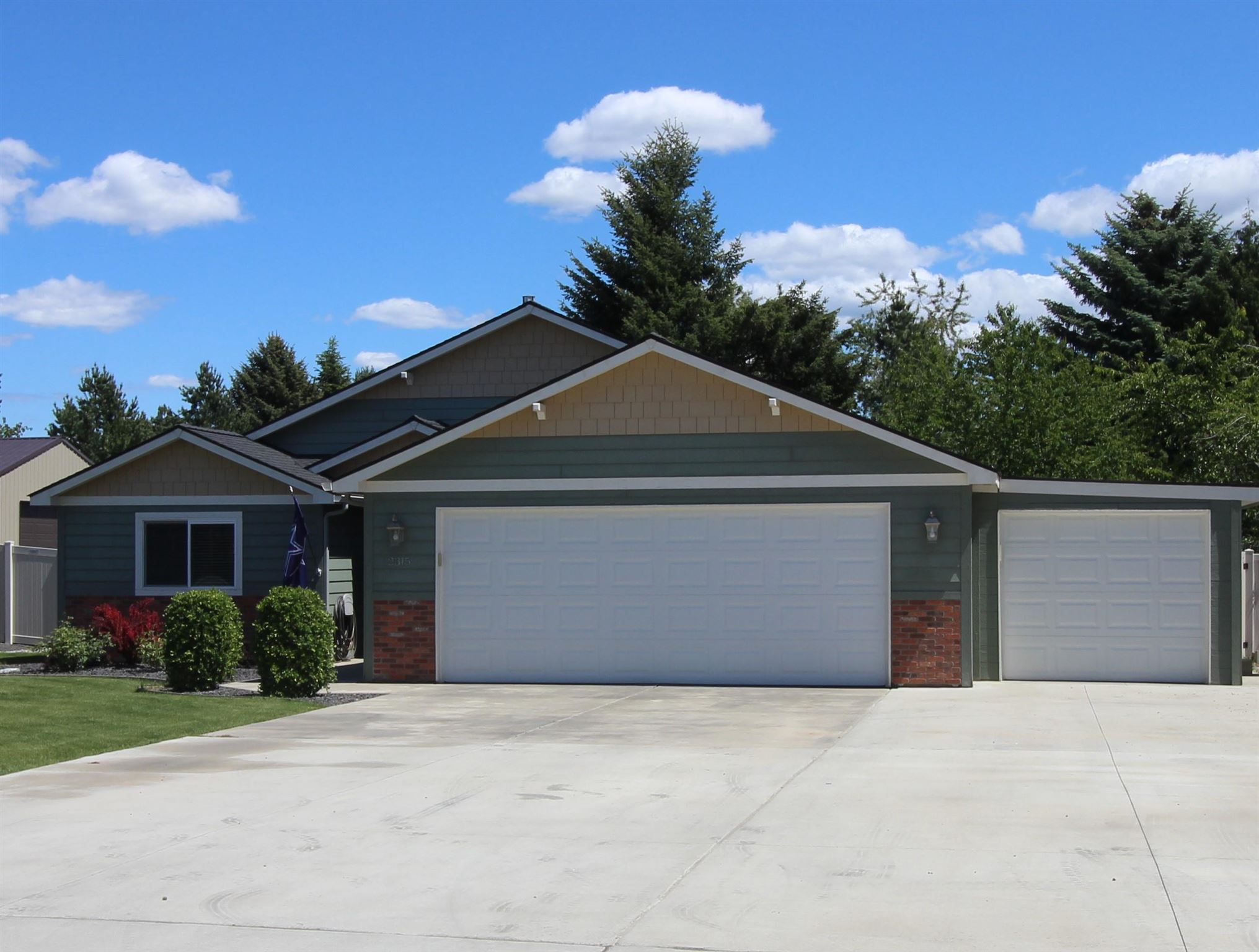 2315 South Adams Road Spokane Valley, WA 99037 - Photo 3 of 34