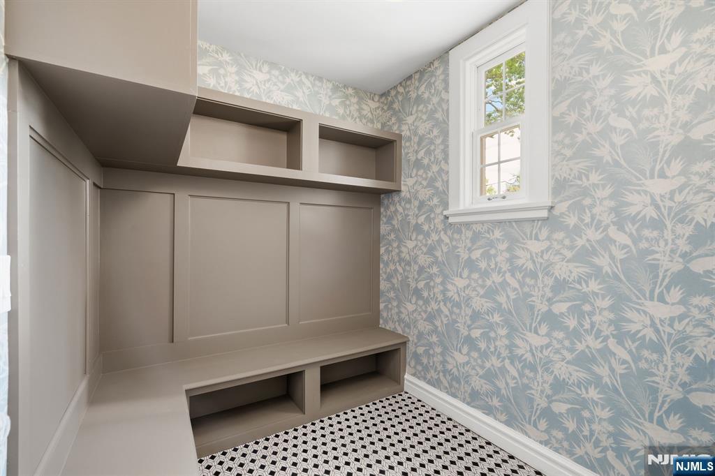 207 Union Street Montclair, NJ 07042 - Photo 7 of 47