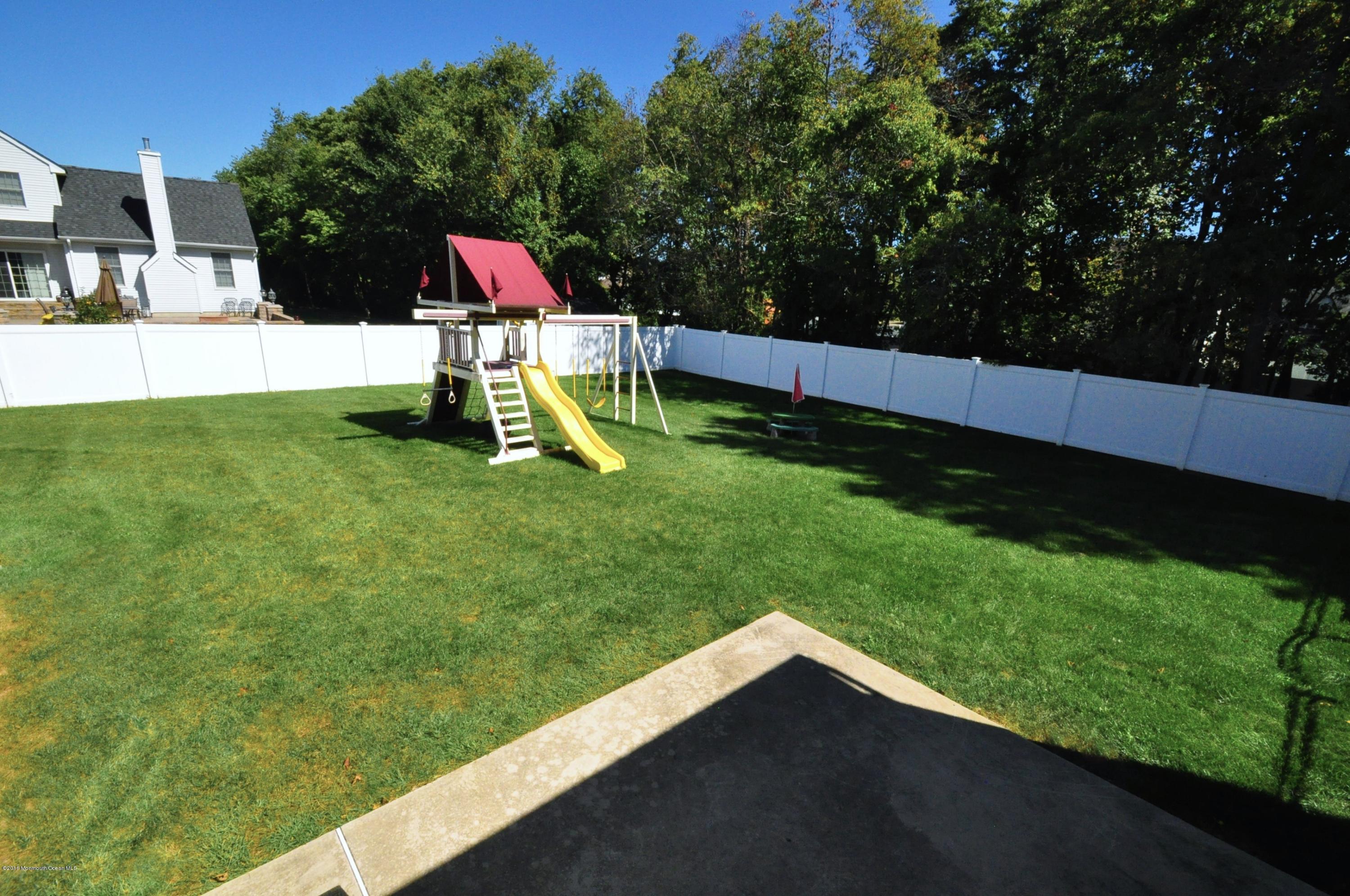 37 Great Bridge Road Freehold, NJ 07728 - Photo 29 of 34 23 - Swing Playground (2)