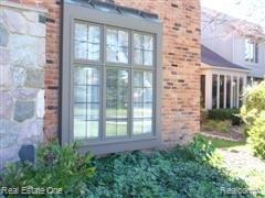 3115 Kilburn Road West Rochester, MI 48306 - Photo 6 of 25 Nice Windows