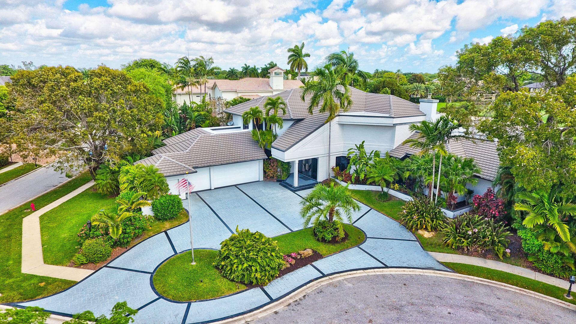21168 Oakley Court Boca Raton, FL 33433 - Photo 1 of 23 FRONT