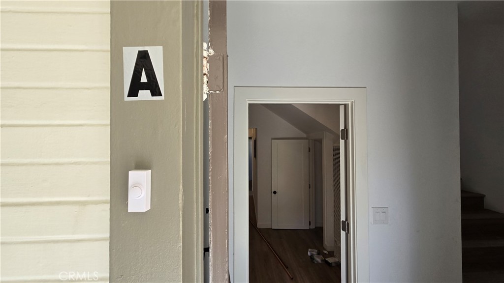 975 North Pk Circle, Unit A Long Beach, CA 90813 - Photo 3 of 8 a picture of a bathroom