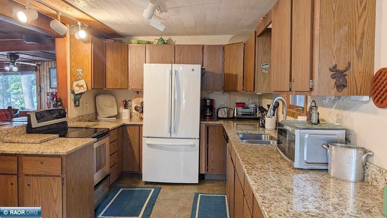 8450 Vermilion Drive Cook, MN 55723 - Photo 6 of 49