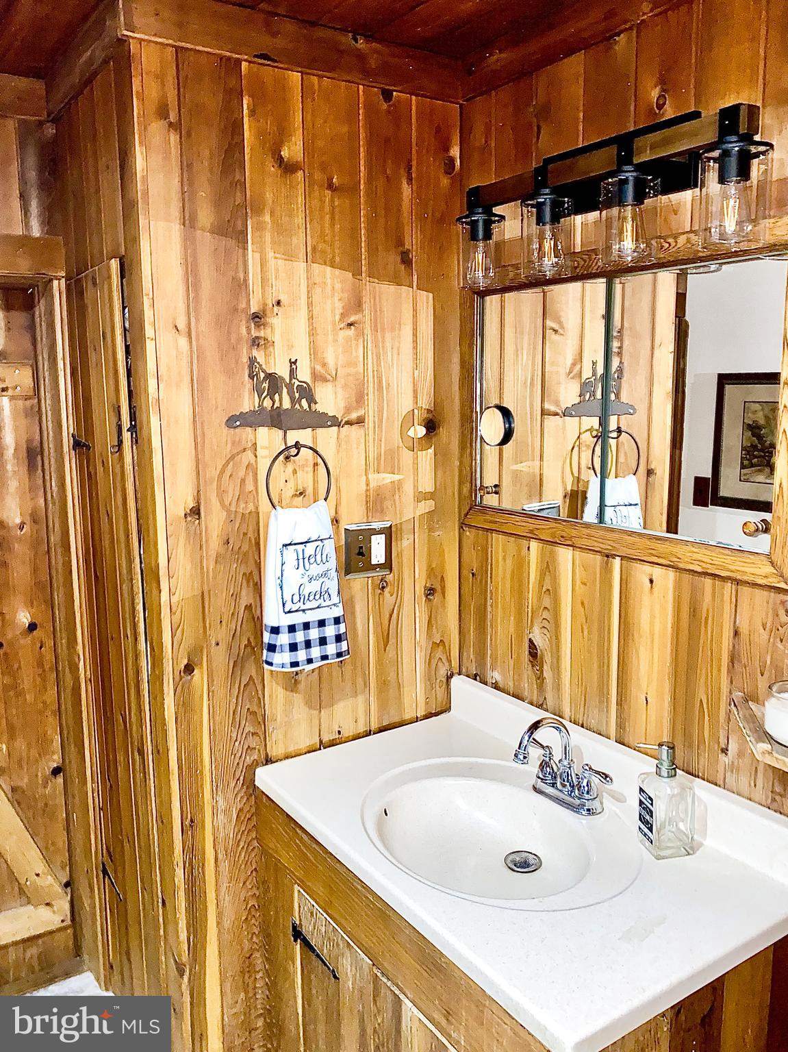 1861 Little Conestoga Road Elverson, PA 19520 - Photo 26 of 58 Main Bath
