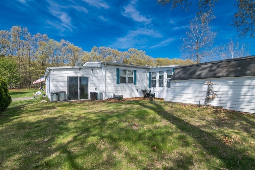 3 John Drive West Springfield, MA 01089 - Photo 5 of 36