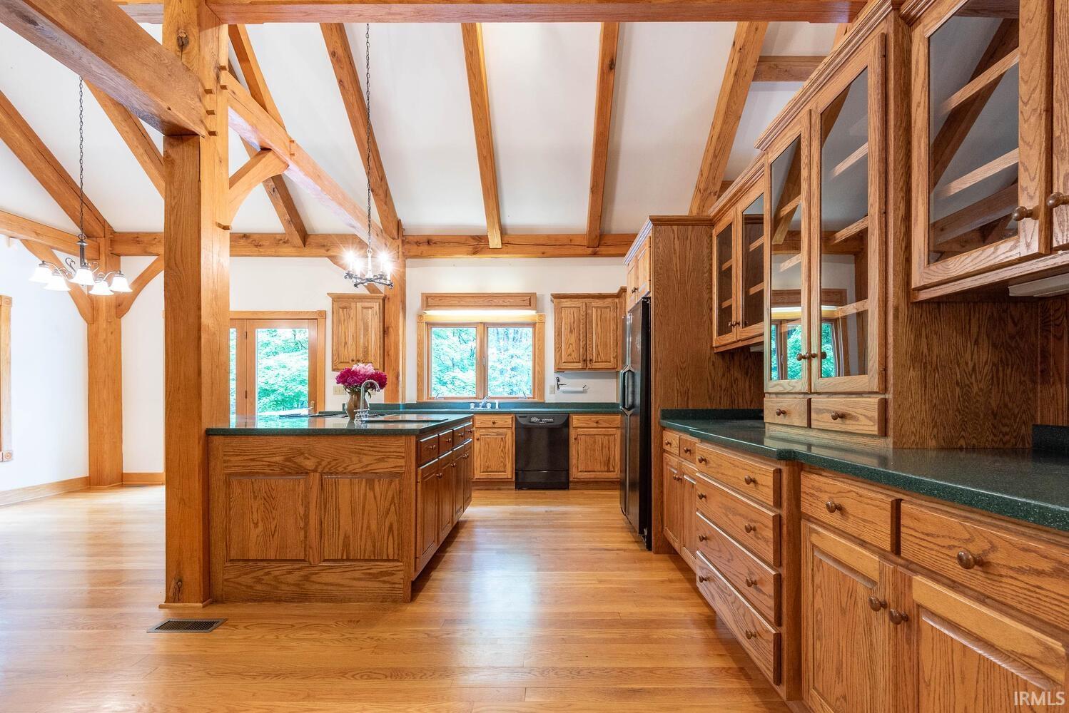 2557 South Smith Road Bloomington, IN 47401 - Photo 6 of 36