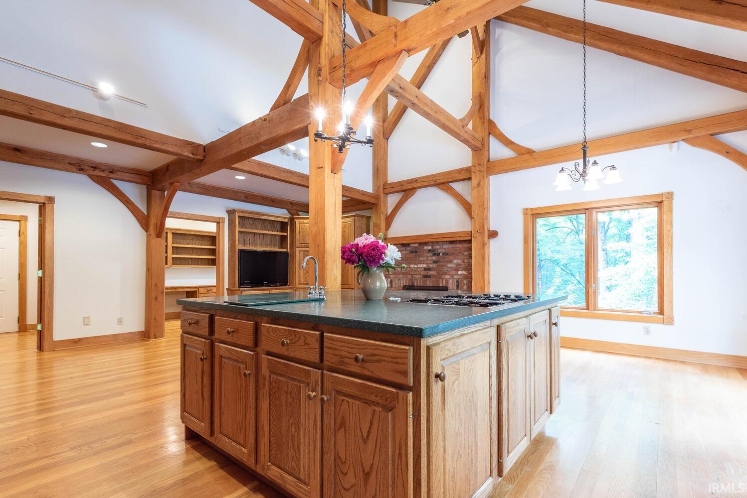 2557 South Smith Road Bloomington, IN 47401 - Photo 7 of 36