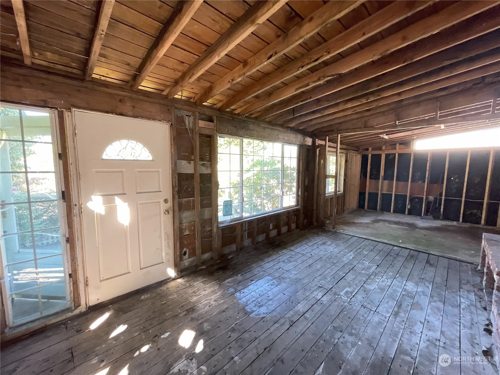4902 241st Street Southwest Mountlake Terrace, WA 98043 - Photo 20 of 28 a view of empty room with wooden floor
