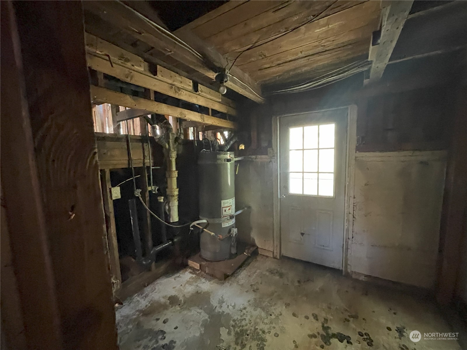 4902 241st Street Southwest Mountlake Terrace, WA 98043 - Photo 23 of 28 a view of an empty room