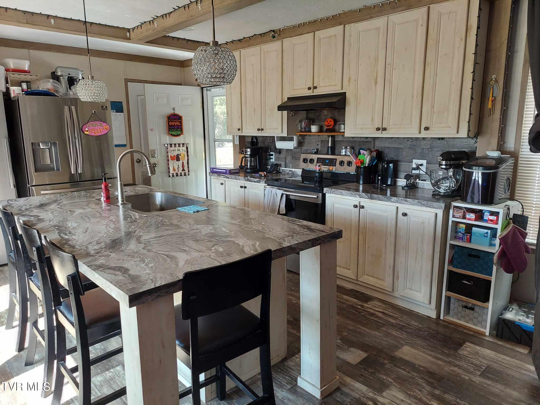 994 Lowery Loop Road New Market, TN 37820 - Photo 16 of 30 25