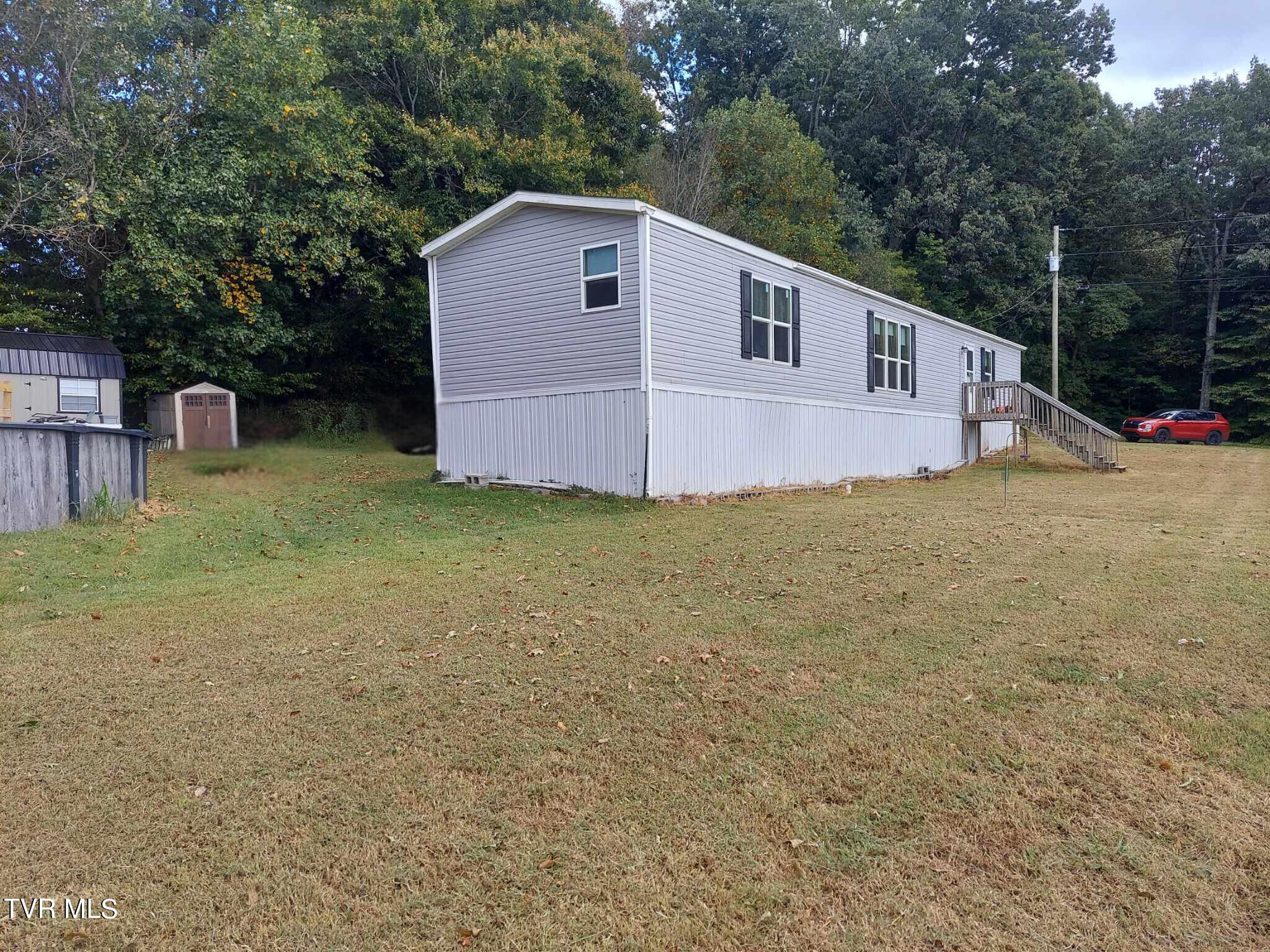 994 Lowery Loop Road New Market, TN 37820 - Photo 5 of 30 6