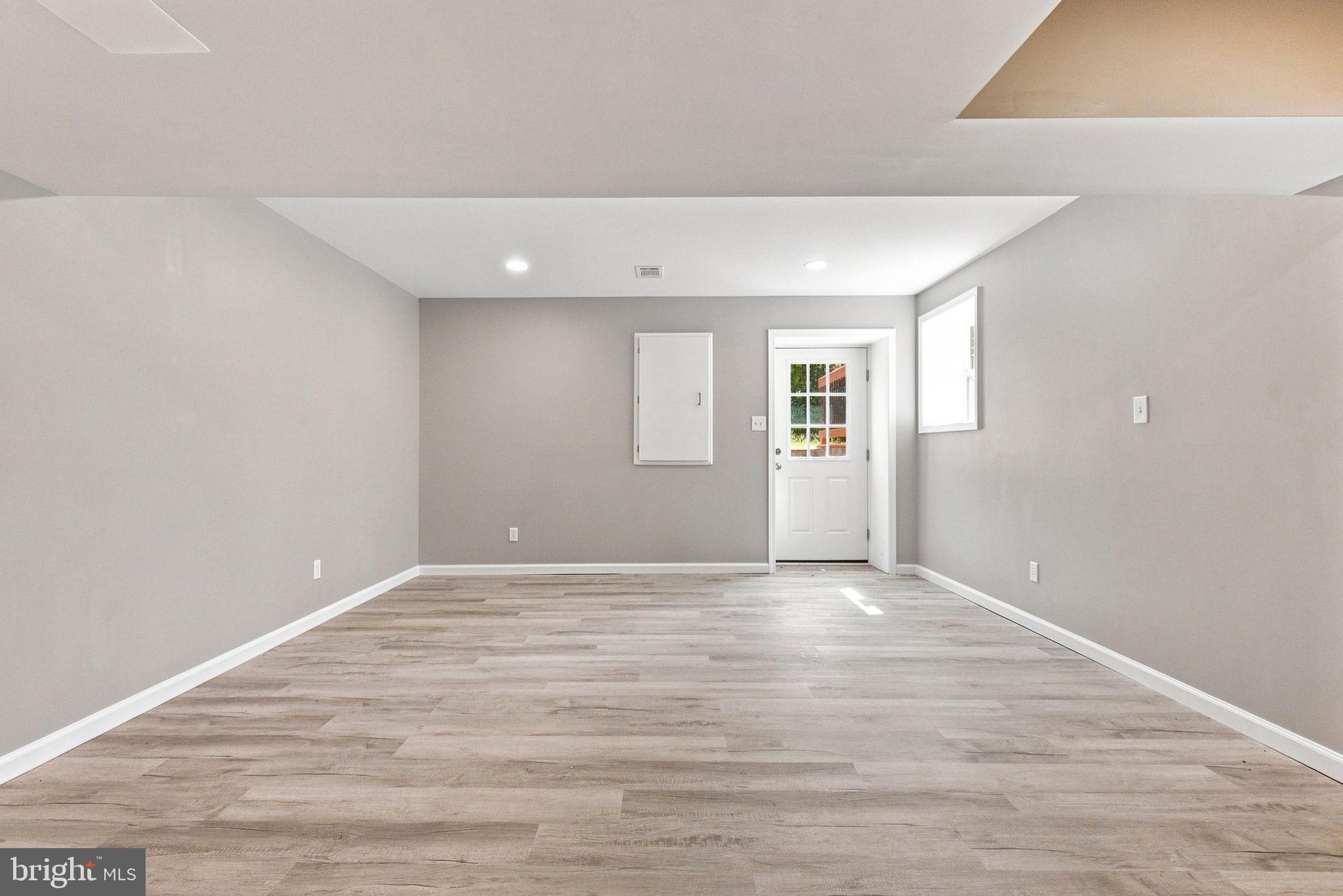 8265 Opal Road Warrenton, VA 20186 - Photo 42 of 68 Gallery Image 42