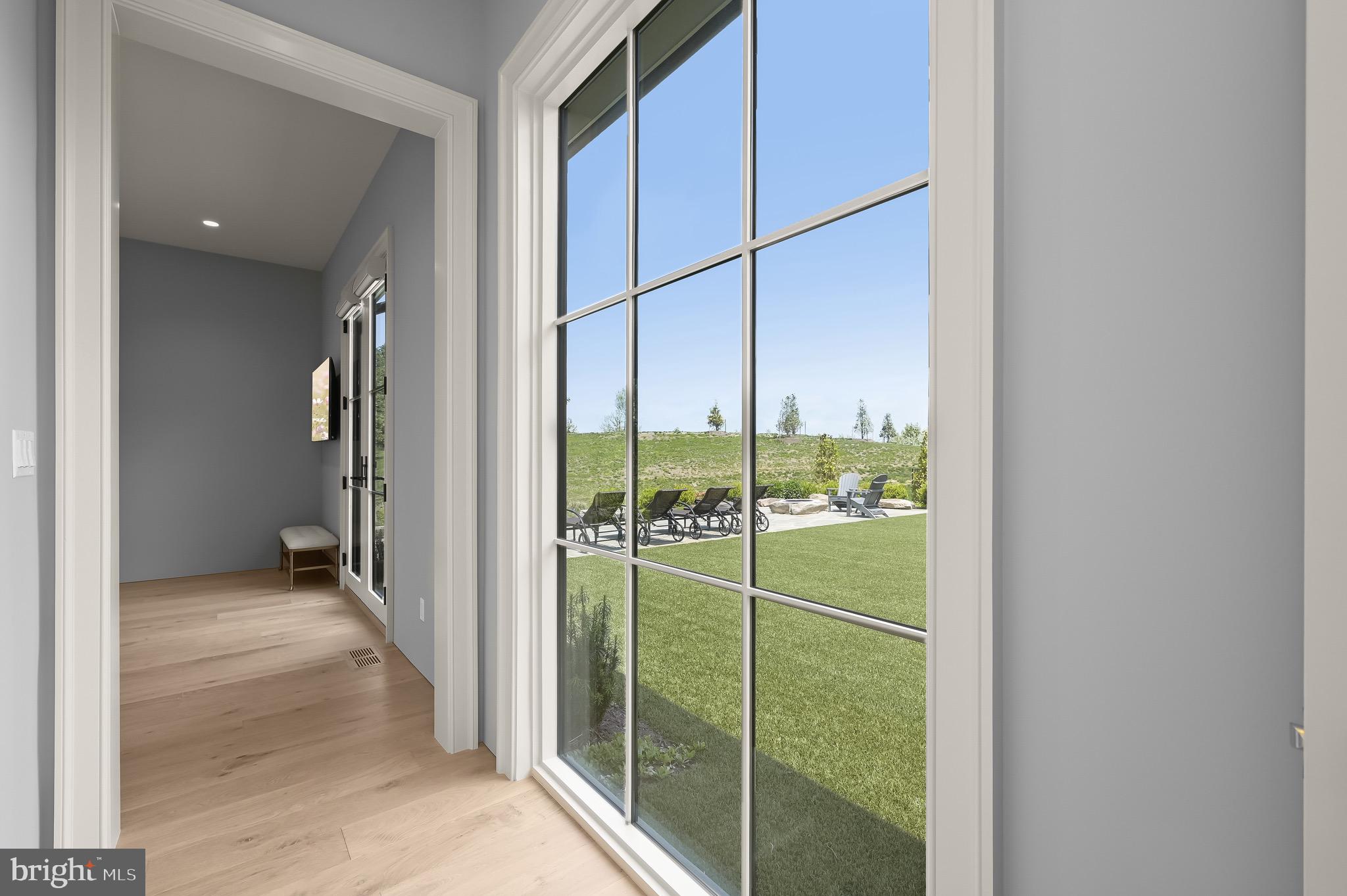 606 Martingale Ridge Drive Middleburg, VA 20117 - Photo 11 of 43 Hallway
