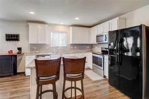 $2,000 | 1325 Vernon Drive, Aubrey, TX 76227