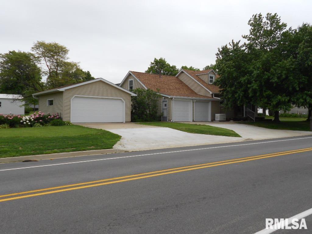105 Main Street Roanoke, IL 61561 - Photo 1 of 46