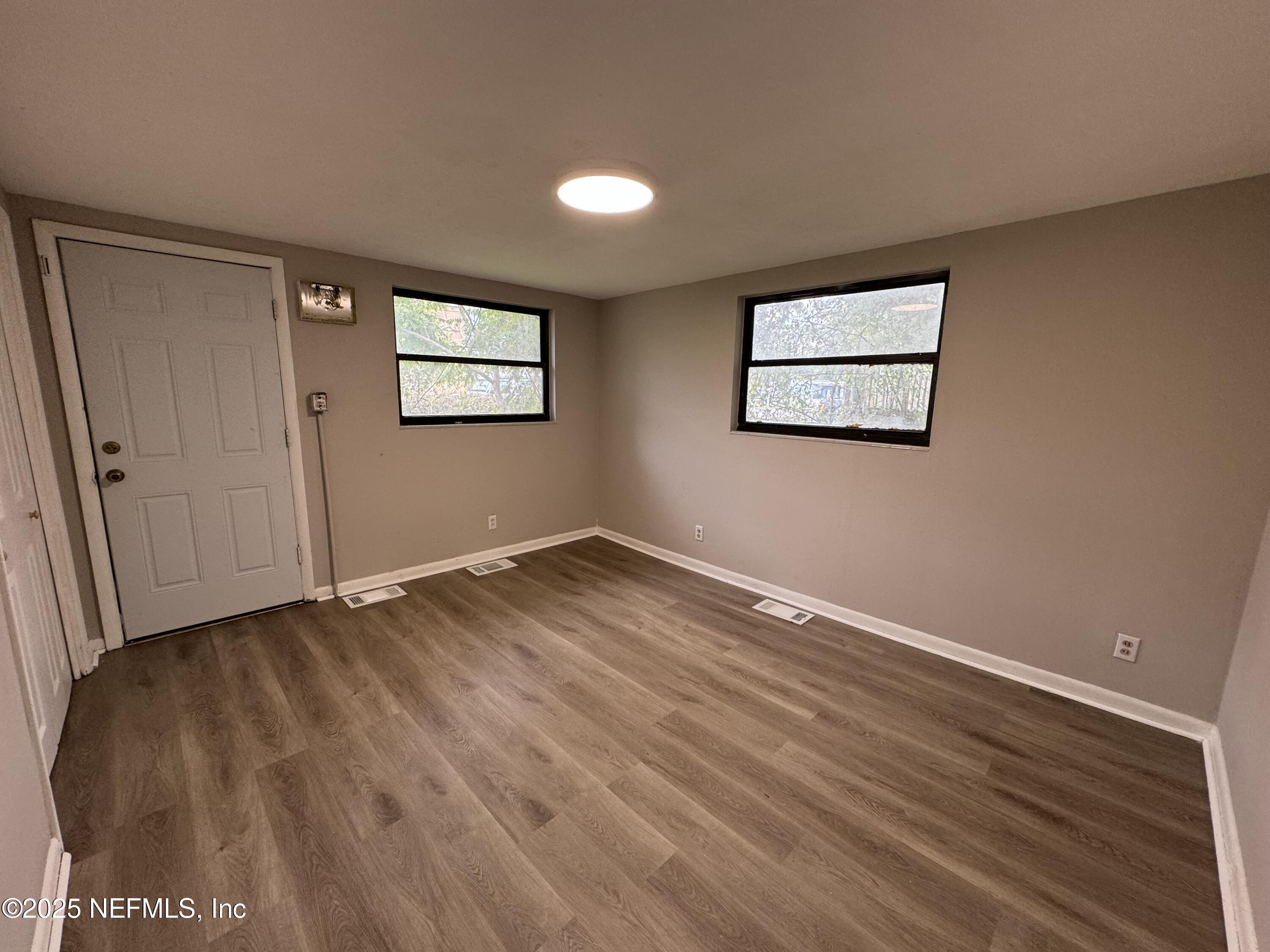 5612 Oliver Street Jacksonville, FL 32211 - Photo 5 of 26 IMG_3623