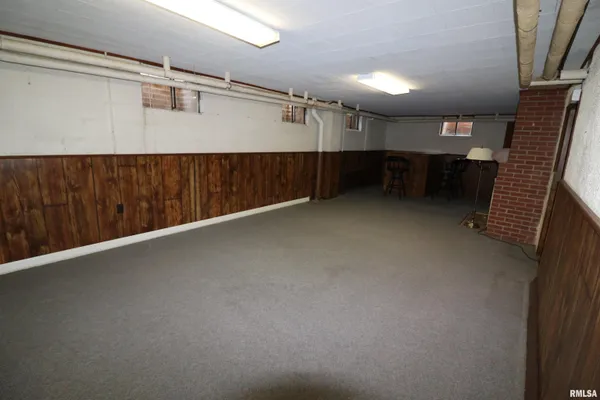 $160,000 | 718 West North Lane, Peoria, IL 61615