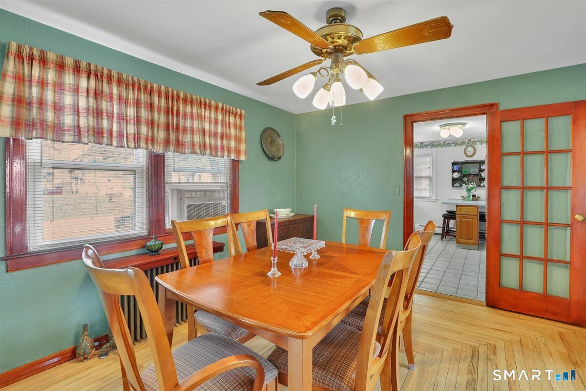 236 Cross Street Middletown, CT 06457 - Photo 17 of 39