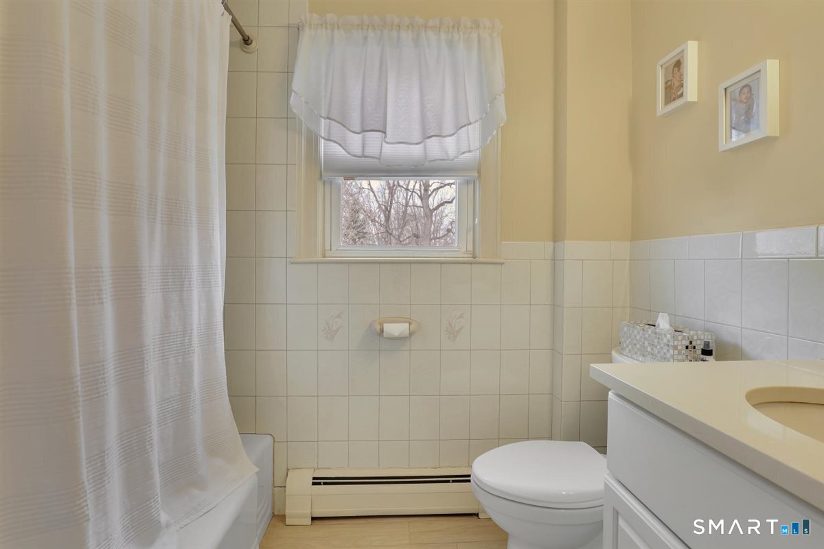 236 Cross Street Middletown, CT 06457 - Photo 21 of 39