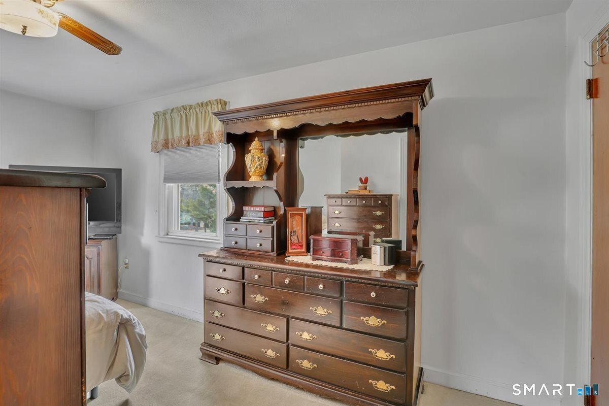 236 Cross Street Middletown, CT 06457 - Photo 27 of 39