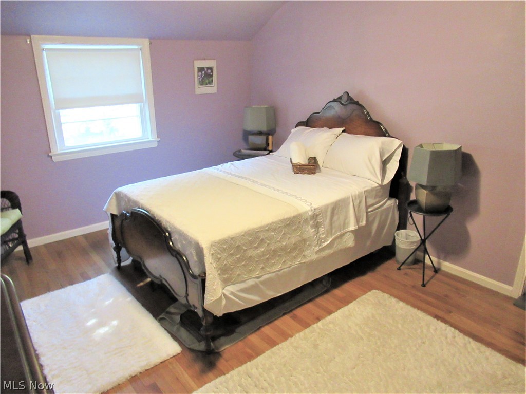 3702 Fenley Road Cleveland, OH 44121 - Photo 16 of 19