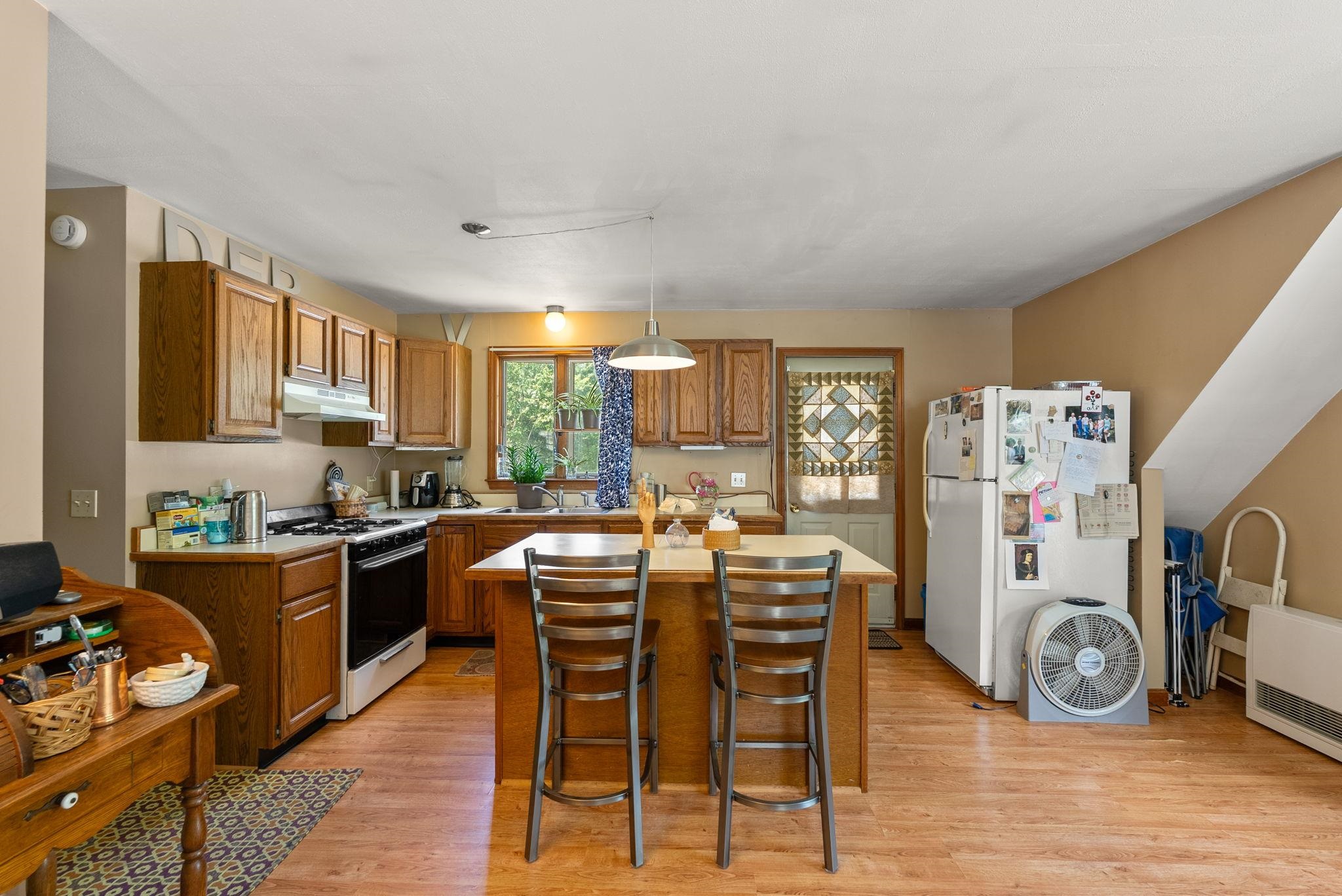 305 Richmond Road Winchester, NH 03470 - Photo 4 of 54