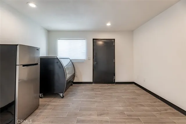 $5,400 | 426 North Varney Street, Burbank, CA 91502