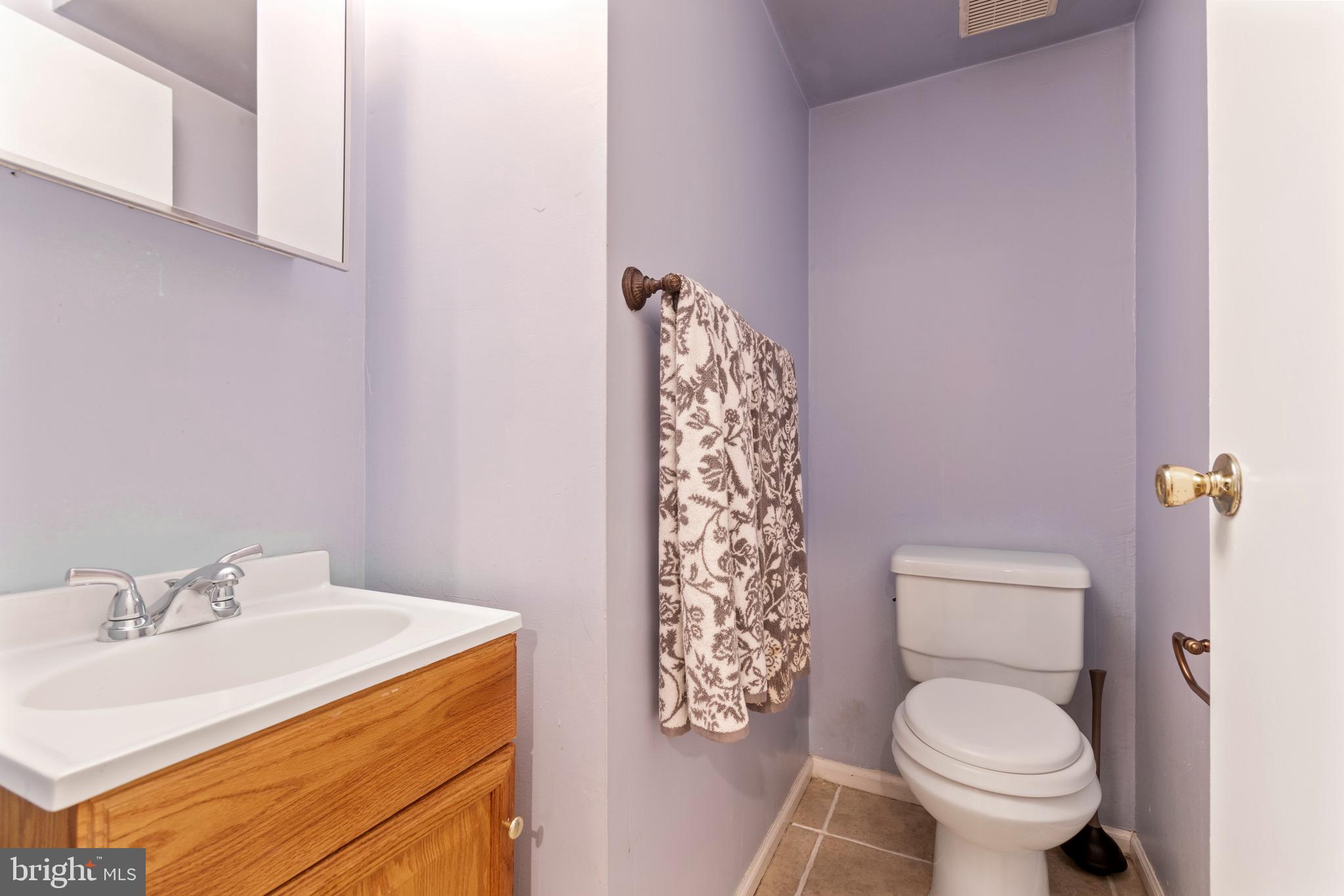 8247 Dorcas Street Philadelphia, PA 19152 - Photo 11 of 25