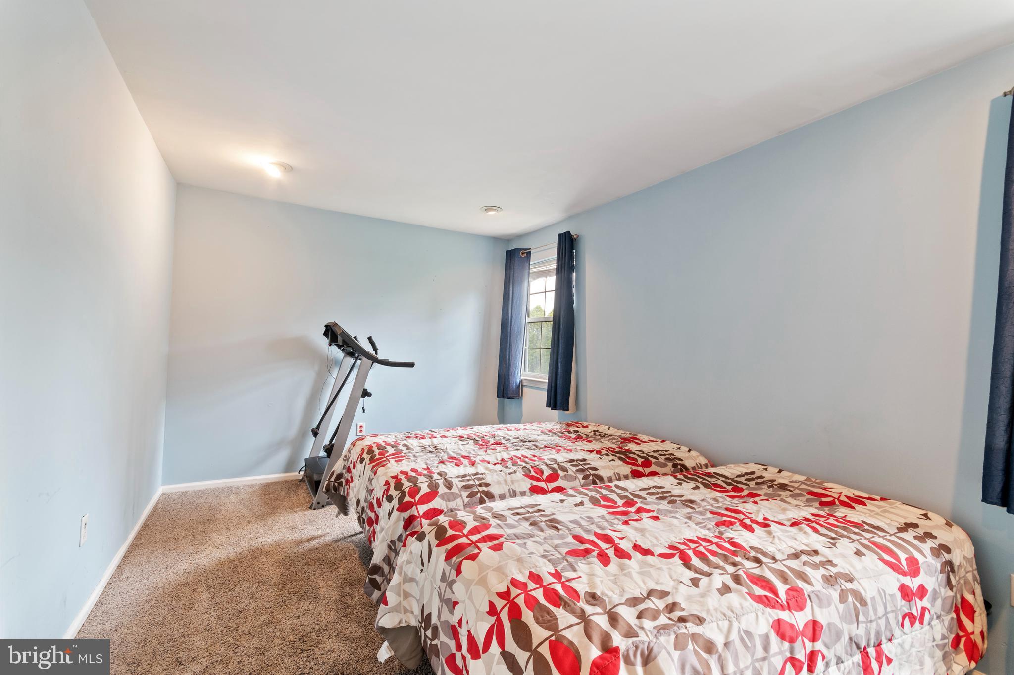 8247 Dorcas Street Philadelphia, PA 19152 - Photo 18 of 25
