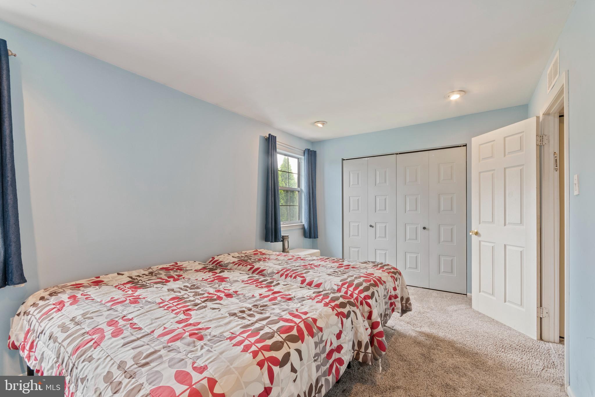 8247 Dorcas Street Philadelphia, PA 19152 - Photo 19 of 25