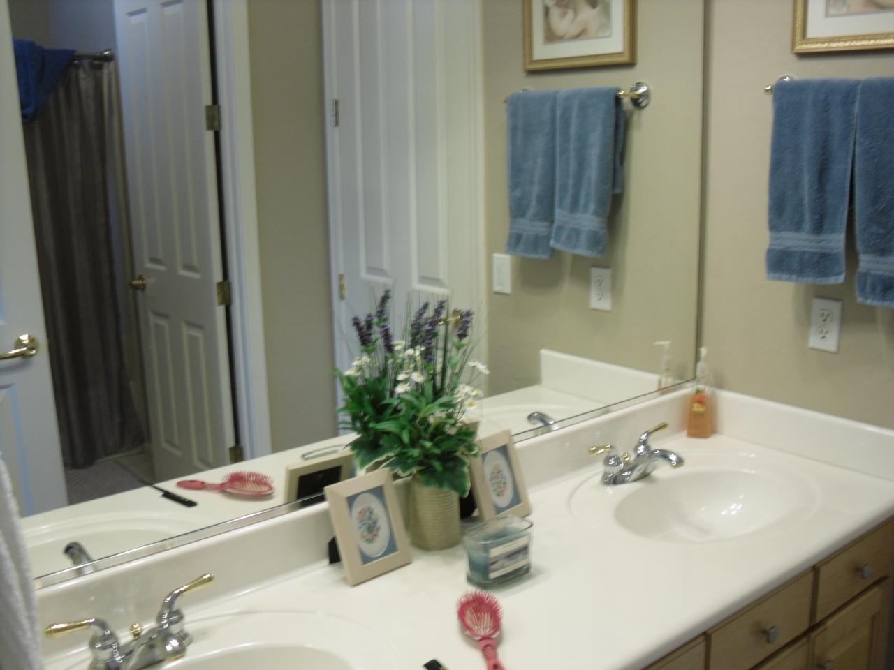 5212 East Hashknife Road Phoenix, AZ 85054 - Photo 11 of 20 Jack and Jill sinks