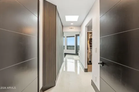 $1,195,000 | 27 West Cochise Drive, Phoenix, AZ 85021