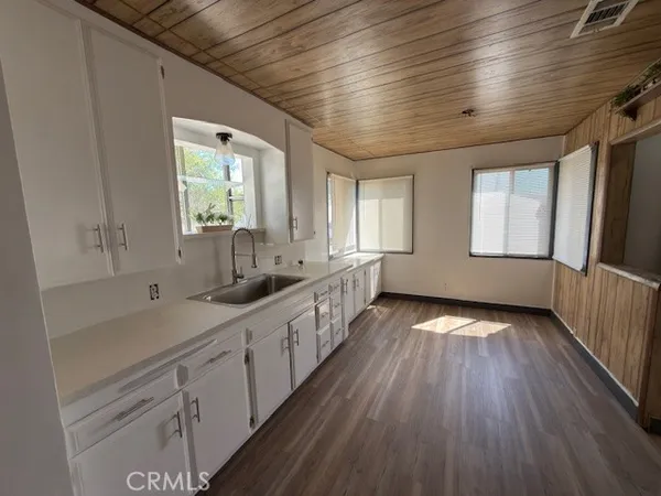 $975,000 | 9067 Cedar Street, Bellflower, CA 90706