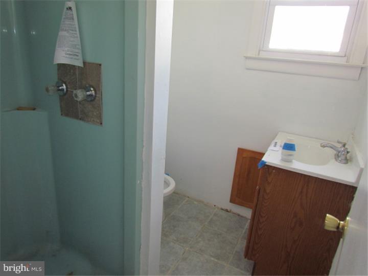 107 River Rd Drive Thorofare, NJ 08086 - Photo 9 of 10