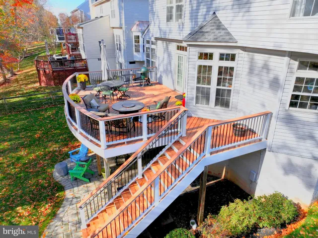 $949,000 | 47421 River Crest Street, Sterling, VA 20165