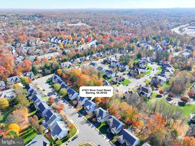 $949,000 | 47421 River Crest Street, Sterling, VA 20165