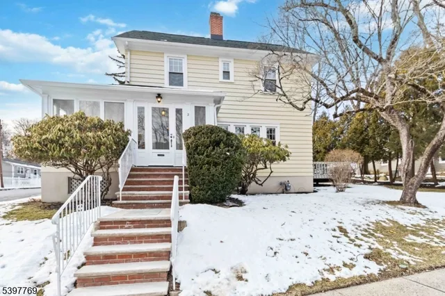 $699,000 | 2 Longview Terrace, Morristown, NJ 07960