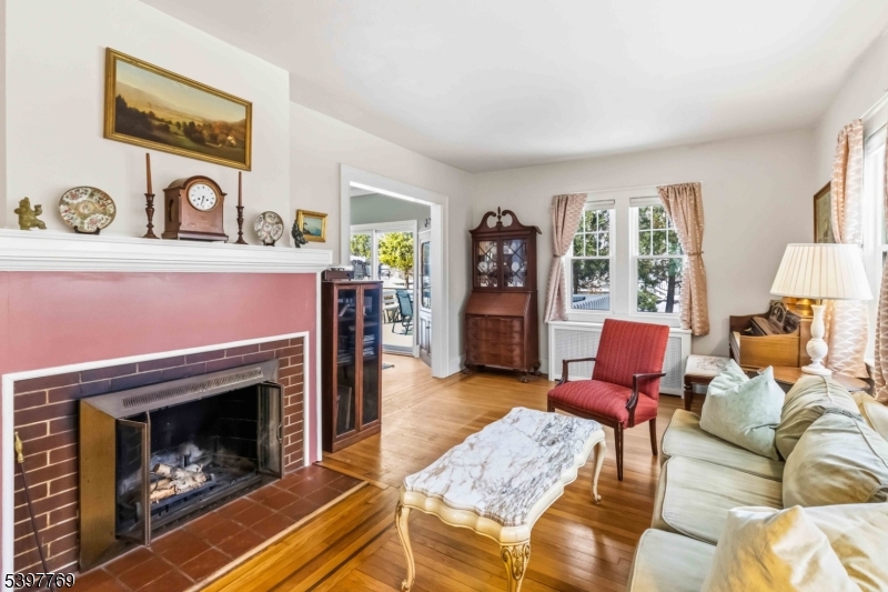 2 Longview Terrace Morristown, NJ 07960 - Photo 13 of 27