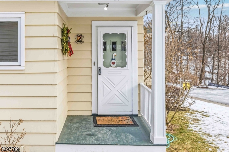 2 Longview Terrace Morristown, NJ 07960 - Photo 8 of 27