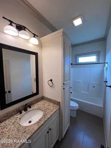 $2,450 | 100 Birchview Drive, Broussard, LA 70518