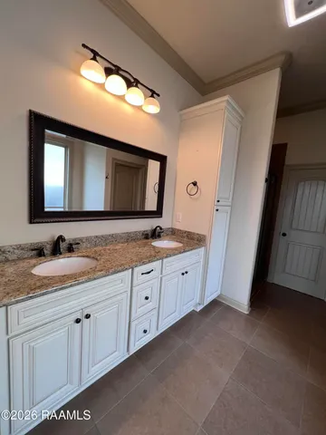 $2,450 | 100 Birchview Drive, Broussard, LA 70518