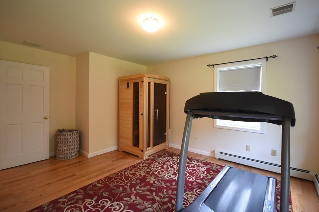 152 Haverhill Road Amesbury, MA 01913 - Photo 20 of 42