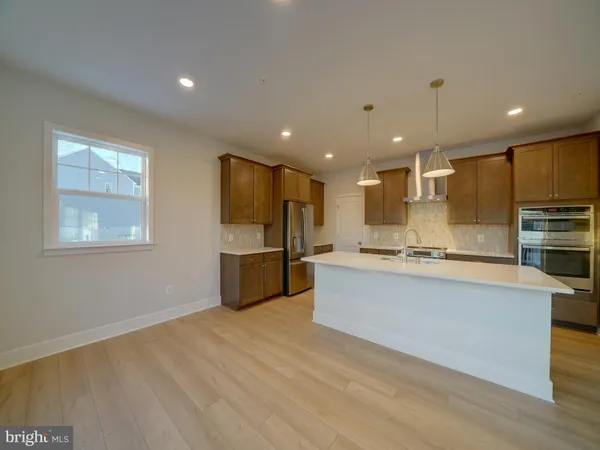 $900,000 | 9437 Fairview Avenue, Laurel, MD 20723