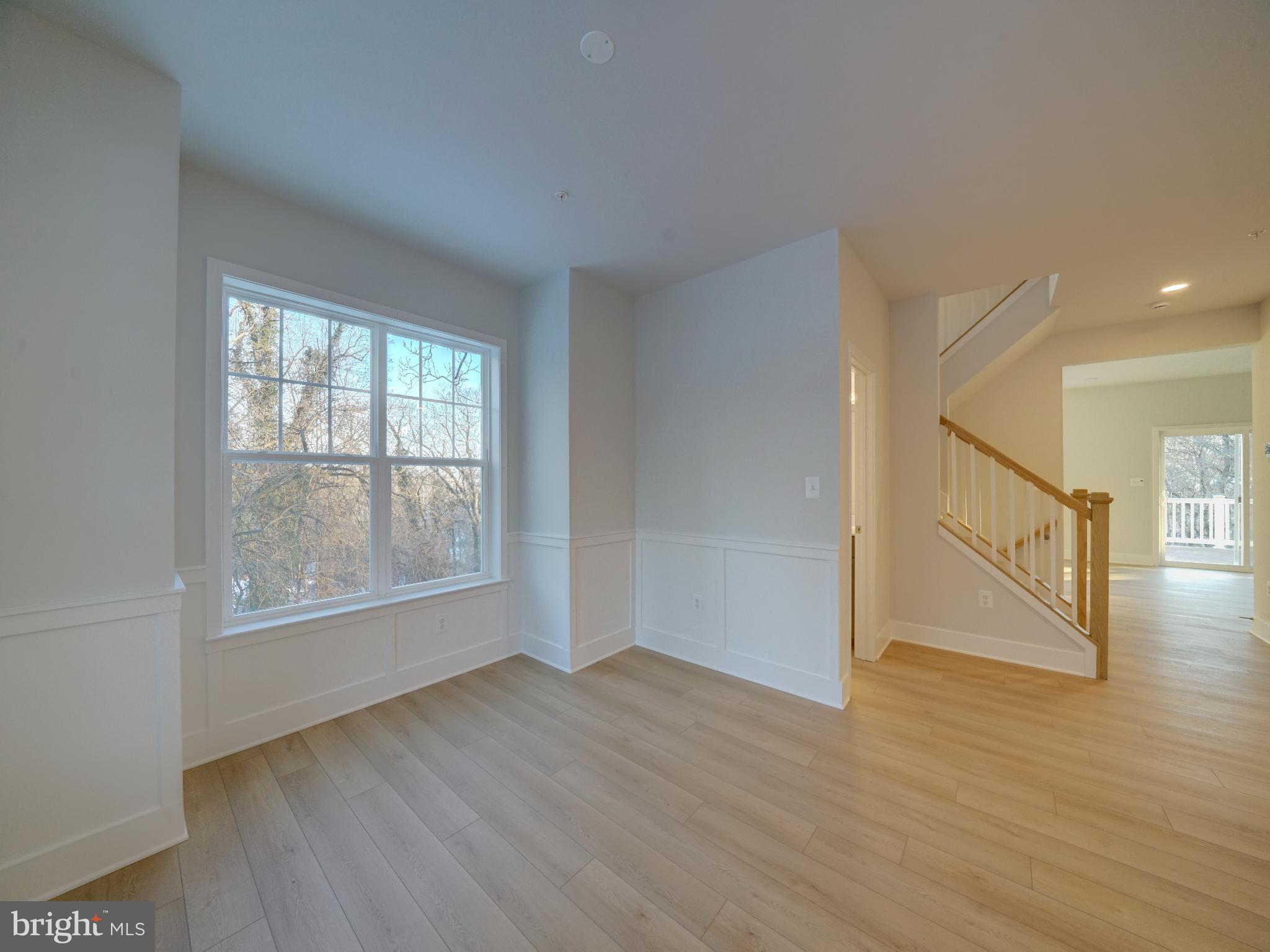 9437 Fairview Avenue Laurel, MD 20723 - Photo 5 of 83