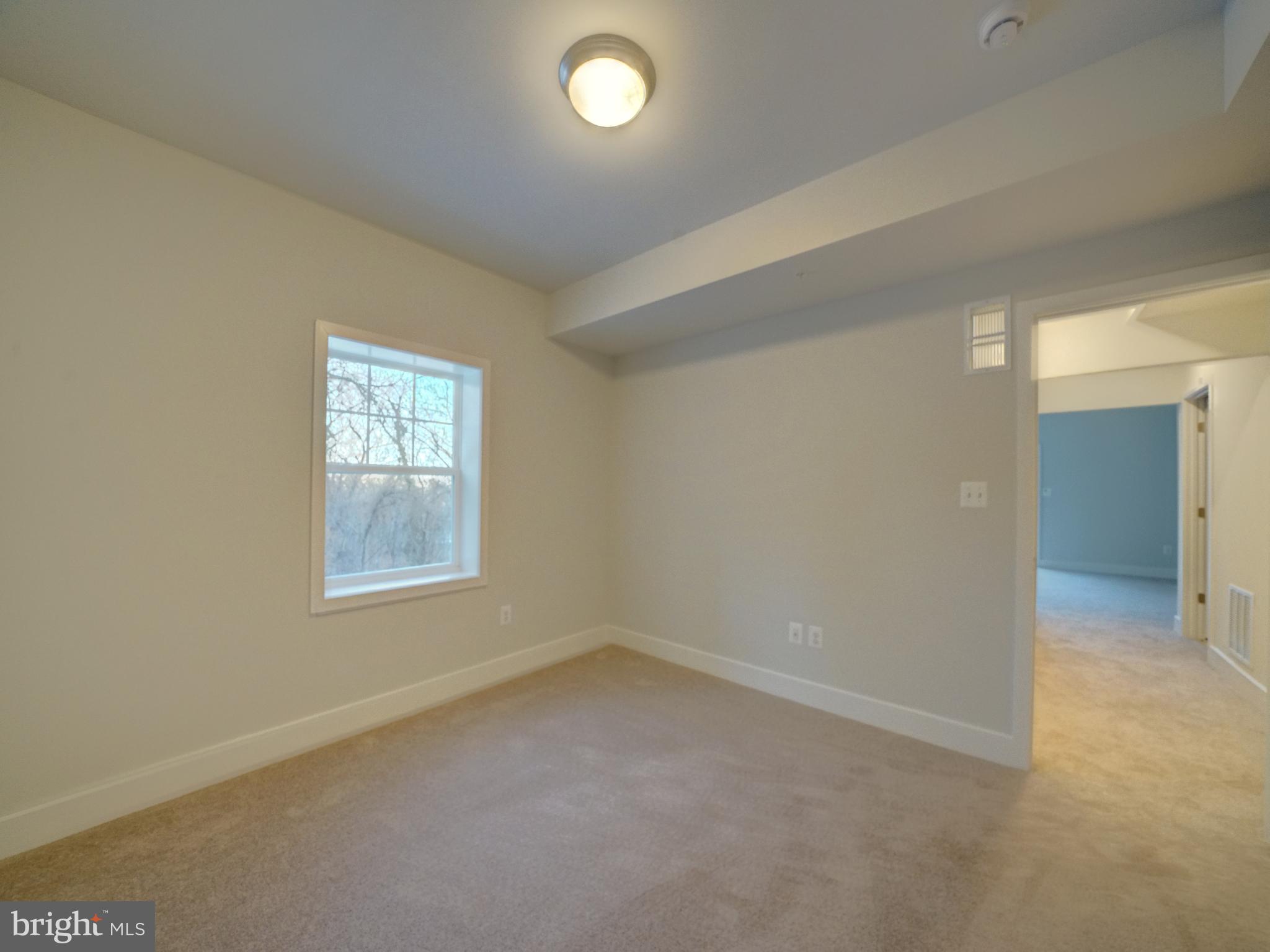 9437 Fairview Avenue Laurel, MD 20723 - Photo 72 of 83