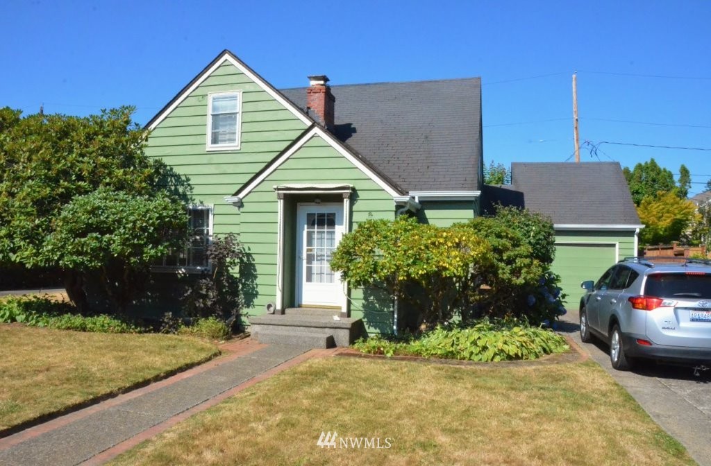 3229 Maringo Road Southeast Olympia, WA 98501 - Photo 2 of 23 Gallery Image 2